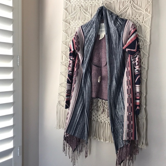 Billabong tribal print open fridge boho cardigan blue & pink sweater siz… - Picture 3 of 11